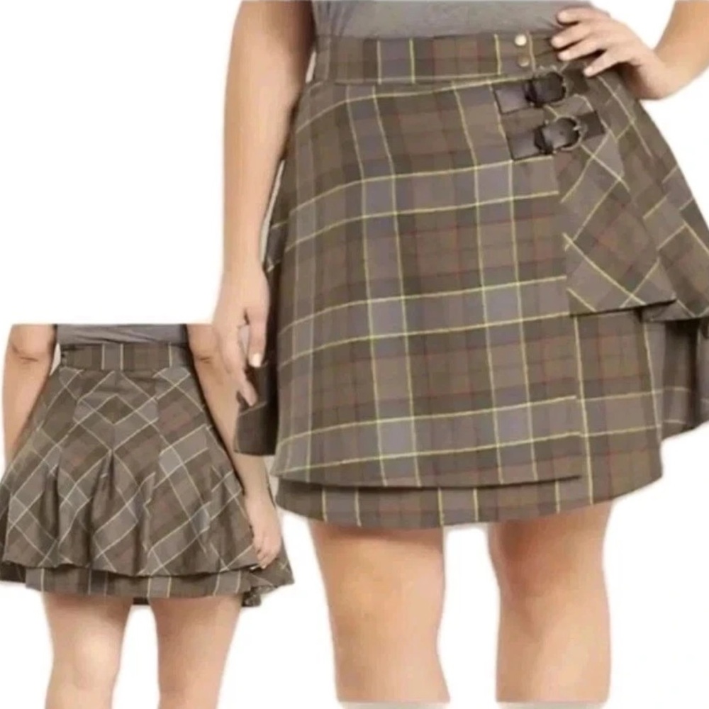 TORRID OUTLANDER plaid ruffle back pleats skirt 24 3 / 4